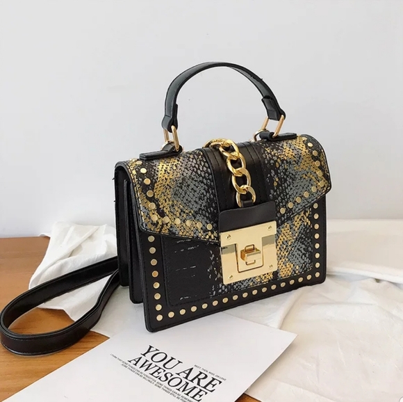 Designer Vintage Rivet Shoulder Bag - Picture 2 of 9